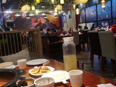 大堂-三牦记·涮烤一体火锅(小河店)