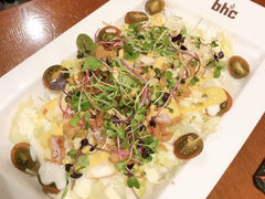 -BHC炸鸡(明洞总店)