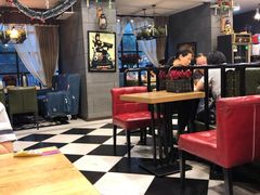 大堂-愉肴麻辣香锅(中山路店)