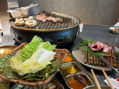 -草家酱蟹炭火烤肉店(珲春南路一店)