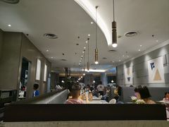 -必胜客(漕宝路店)