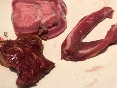 -佰烧海鲜烤肉火锅自助(世茂国际广场店)