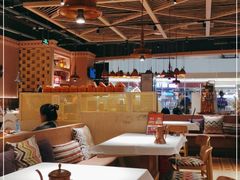 大堂-谷丽麦馕新疆菜·清真(步步高梅溪新天地店)