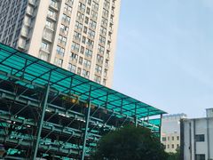 -喜鹊愉家酒店(郑州曼哈顿博览中心地铁站店)