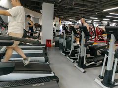 -超鹿运动(融侨锦江店)