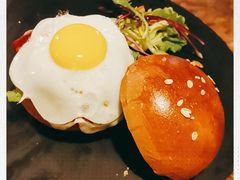 -HIGH FIVE哈福手工汉堡(桂林路店)