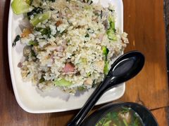 -舒蔡记生煎菜饭(云南中路店)