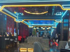 -屋有岛沉浸游戏旗舰店(中山公园店)