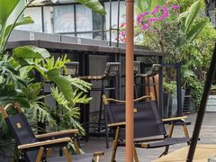 -拖板鞋咖啡旅行酒店(春熙路地铁站店)