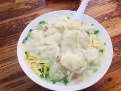 -胖子馄饨坊(天目大厦东南)
