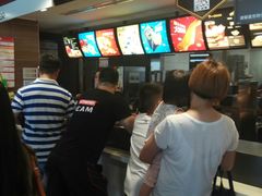 -麦当劳(宾水西道店)