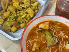 -二钢串叔麻辣烫(华龙大厦店)