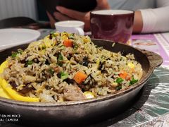 铁板榄菜牛仔肉蛋托饭-杯子红牛排(创意产业园店)