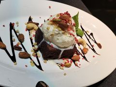 布朗尼配香草雪糕-小火花·干式熟成牛排馆Spark SteakHouse(剑桥郡店)