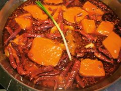 -三个四川人火锅(华联商厦店)