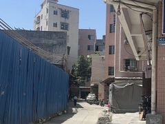 -伍哥厨房(新滘东路店)