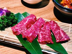 -炼火烤肉店