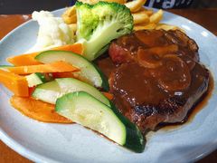 -12 Rocks Beach Bar Cafe