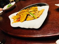 -温汤大酒店餐厅