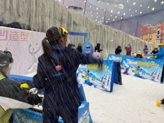 -广州热雪奇迹