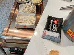 -七欣天香辣蟹火锅(闵行浦江欢乐颂店)