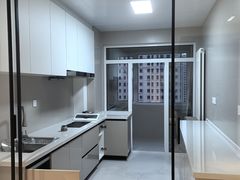 -大树装饰·十年本土家装