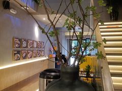 -佬土鹅肠火锅(中建大观店)