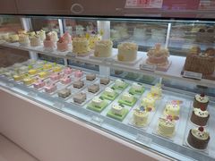 -好利来(上海长宁龙之梦店)