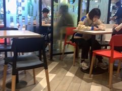 大堂-肯德基(新市百店)