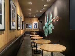 -星巴克(宁波东门银泰店)