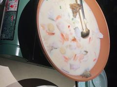 -佬麻雀·新湘菜(珠海金发购物中心店)