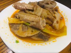 -何记花甲(海岸城旗舰店)