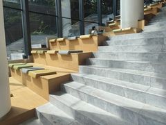 -广州市白云区图书馆