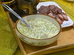 -乔家小院•本地小海鲜•非遗驴肉(万年泉路店)