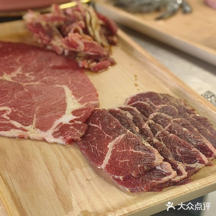 我在点评跨个年｜烤肉自助都那么卷了吗？