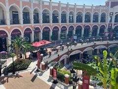 -佛罗伦萨小镇广佛名品奥特莱斯(疏港路店)