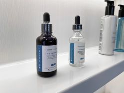 -JNK皮肤管理中心