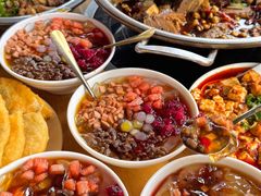 -大众跷脚牛肉馆·非遗传承单位(峨眉山店)