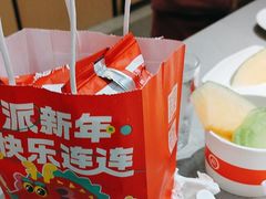-海底捞火锅(高新万达店)