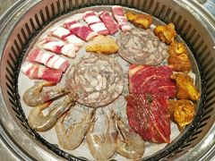 -佰烧海鲜烤肉火锅自助(世茂国际广场店)