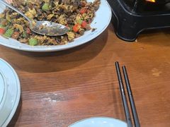 -湖南人家湘菜馆(镇江路店)