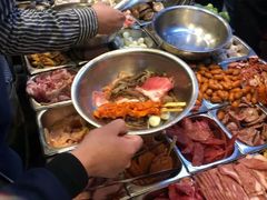 -愉肴麻辣香锅(中山路店)