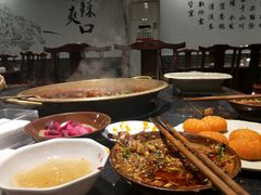 -中华老火锅(金渝大道店)