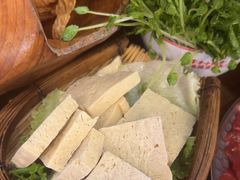 -热火朝天鲜切牛肉火锅(南强街巷店)