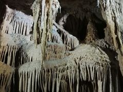 -巴马水晶宫