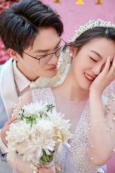 -太郎花子婚纱摄影艺术中心