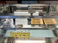 面包甜点陈列柜-RAN BAKERY