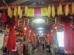 -鱼窝棚柴火铁锅炖(富山屯店)