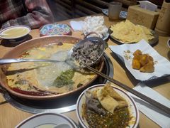 酸辣锅底-洱火云南酸菜牛肉火锅(石景山当代商城店)