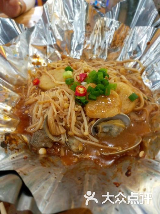 德信娱乐50 万纯利炒饭摊为啥独他能行？